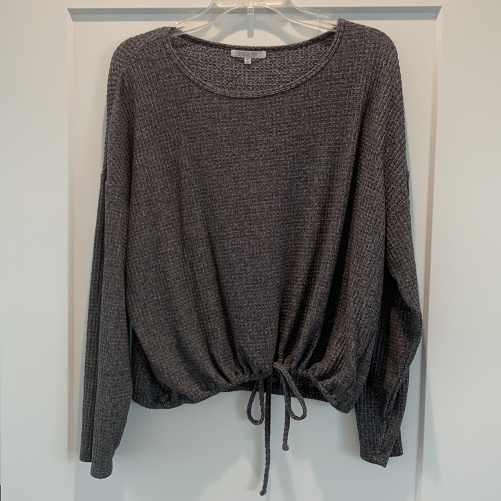 Z SUPPLY grey sweater/shirt with drawstring waist tie
